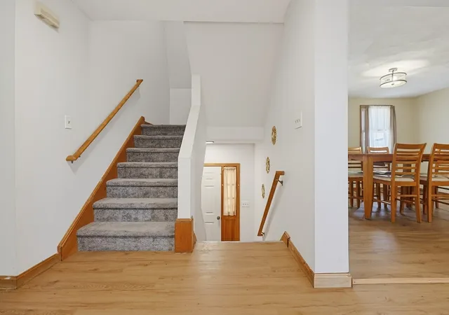 5th image of 320 North St, Tewksbury, MA 01876 | MLS# 73536199