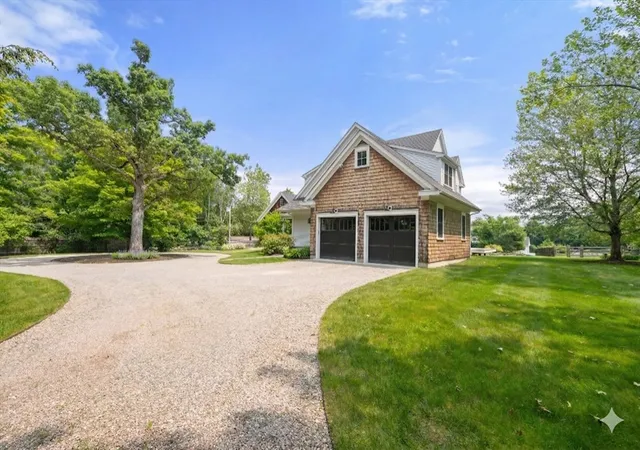 4th image of 2 Snow Street, Sherborn, MA 01770 | MLS# 73497289