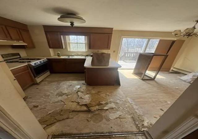 4th image of 10 Lydon Ln #A1, Halifax, MA 02338 | MLS# 73503612