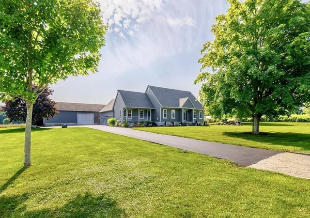 1st image of 950 Glendale, Wilbraham, MA 01095 | MLS# 73564067