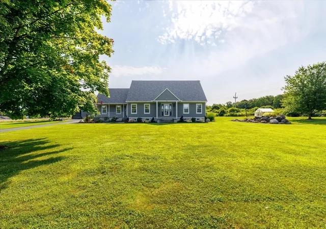 Photo 3 of Single family home for sale at 950 Glendale, Wilbraham, MA 01095 | MLS# 73564067 | Listing updated on 2026-09-08