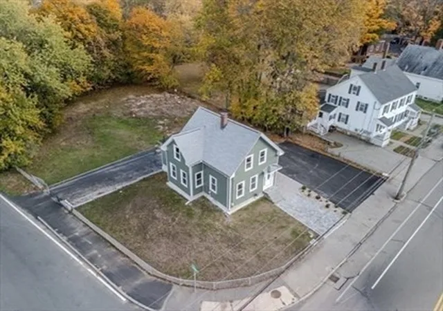 25th image of 1297 Pleasant St, East Weymouth, MA 02189 | MLS# 73524699