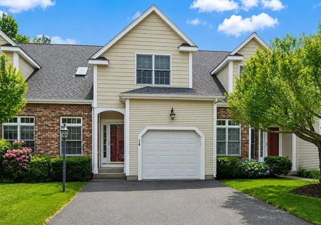 2nd image of 14 Northgate Ct #14, North Grafton, MA 01536 | MLS# 73557772