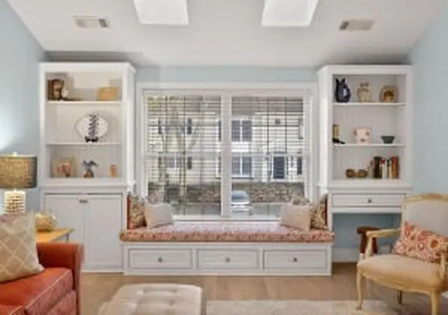 1st image of 727 Main St #F3, Osterville, MA 02655 | MLS# 73522563