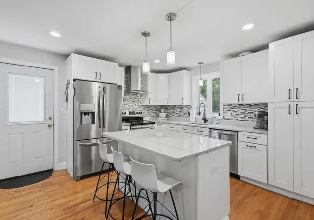 3rd image of 20 Stevens Street, Dracut, MA 01826 | MLS# 73543029