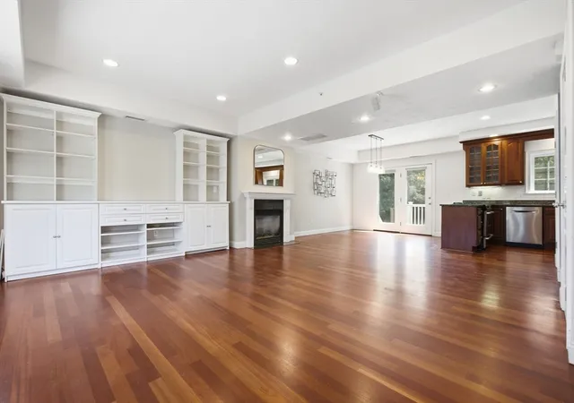 Listing Photo 4 - Condo for sale in building located at 218 S, Waltham, MA 02453 - Unit #9