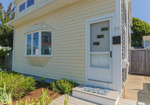 Photo 3 of Single family home for sale at 39 Pleasant St, Provincetown, MA 02657 | MLS# 73565795 | Listing updated on 2026-09-13