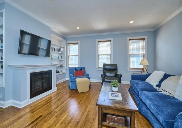 Homes for sale in Waltham, MA | 74 School St, Waltham, MA 02452