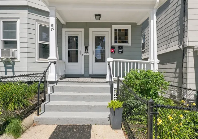 2nd image of 17 Dow St, Somerville, MA 02144 | MLS# 73550020