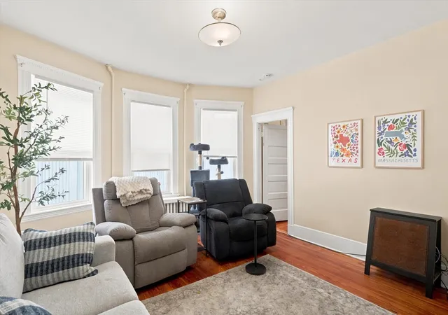 4th image of 17 Dow St, Somerville, MA 02144 | MLS# 73550020