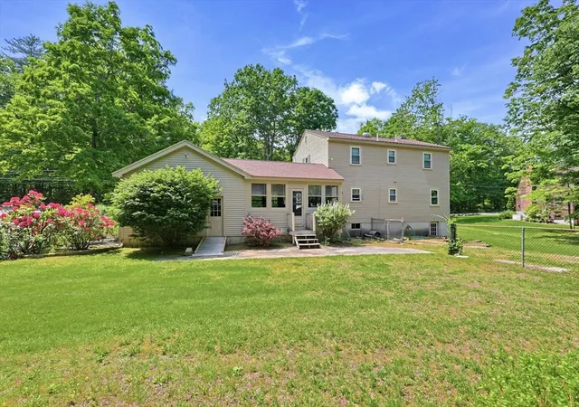 Homes for sale in Pepperell, MA | 82 Wheeler St, Pepperell, MA 01463 | MLS# 73531297