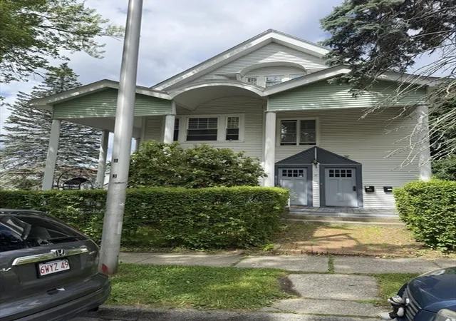 1st image of 11 Woodford St, Worcester, MA 01604 | MLS# 73549678
