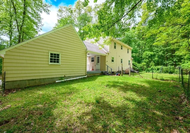 Homes for sale in Belchertown, MA | 208 North St, Belchertown, MA 01007 | MLS# 73525341