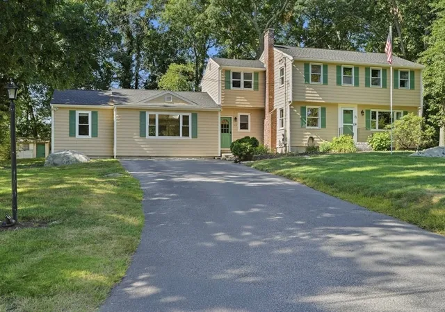 2nd image of 23 Acorn Street, Scituate, MA 02066 | MLS# 73555511
