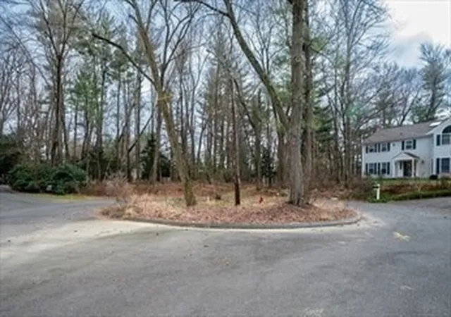 Homes for sale in Longmeadow, MA | 0 Dennis Rd, Longmeadow, MA 01106 | MLS# 73439548