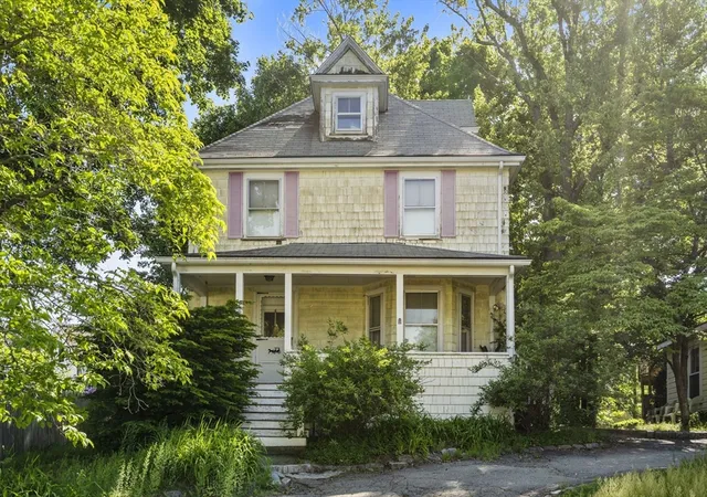 Homes for sale in Newton, MA | 19 Rockwood Terrace, Newton, MA 02466 | MLS# 73530567