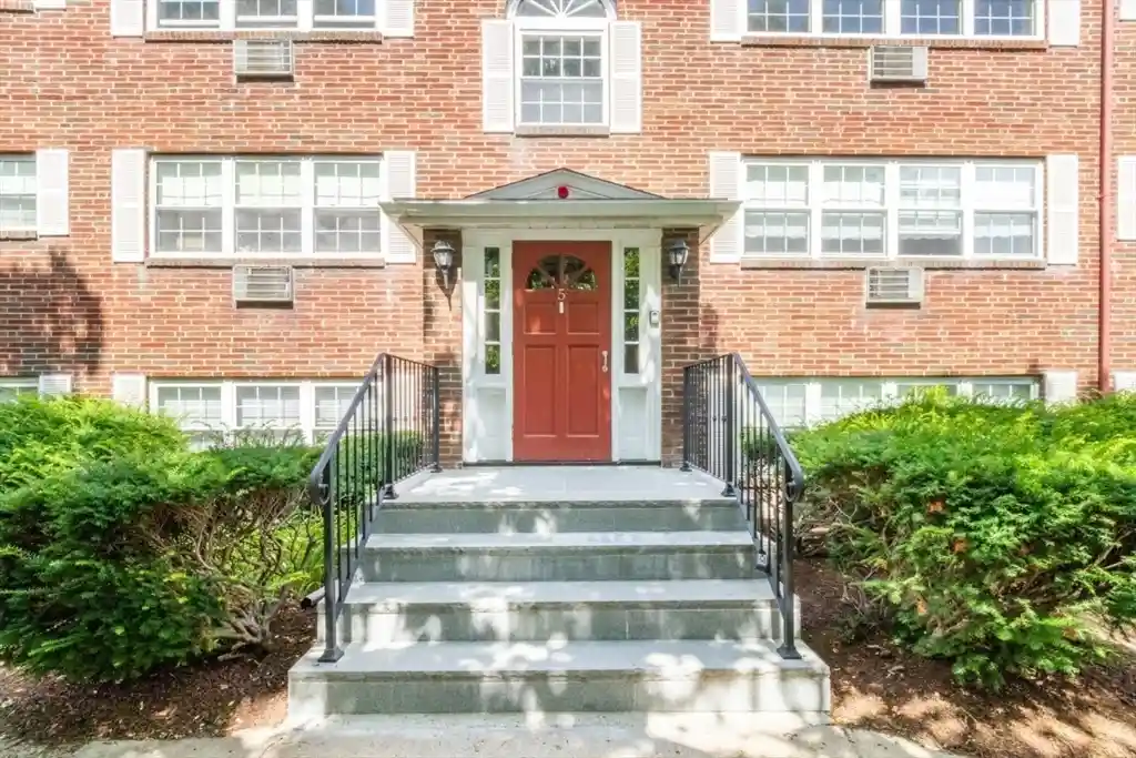 Listing Photo 2 - Condo for sale in 5 Cass St located at 5 Cass St, Boston, MA 02132 - Unit #12