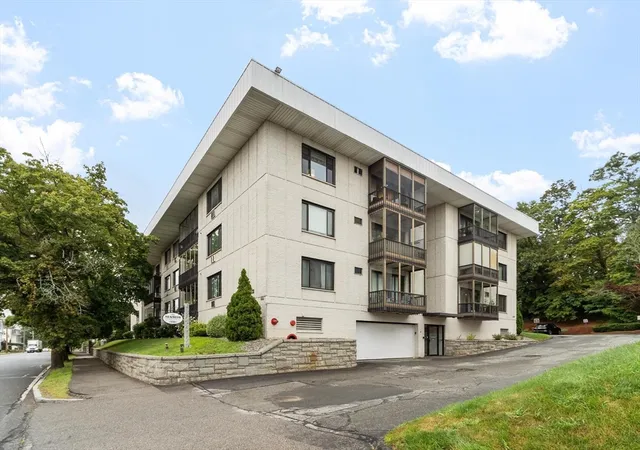 Photo 3 of Sale Pending at 234 Nesmith St #24, Lowell, MA 01852 | MLS# 73565515 | Listing updated on 2026-09-05