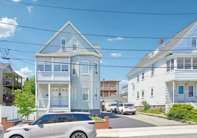 Homes for sale in Everett, MA | 29 Harvey St, Everett, MA 02149 | MLS# 73534122