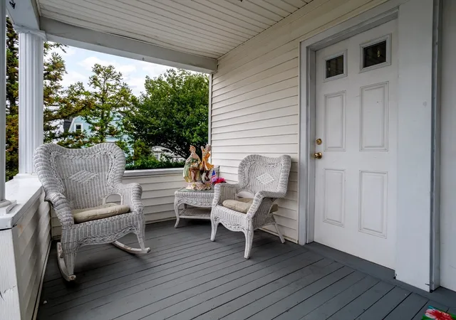 Listing Photo 4 - Condo for sale in building located at 407-409 Belmont St, Fall River, MA 02720
