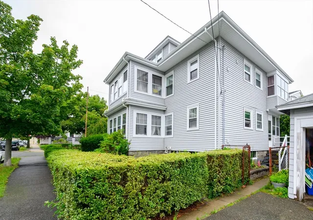 2nd image of 37 Davis St #37, Quincy, MA 02170 | MLS# 73558742