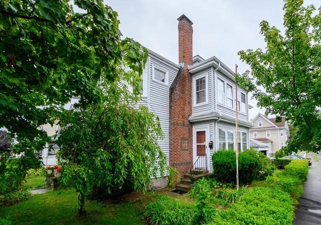 4th image of 37 Davis St #37, Quincy, MA 02170 | MLS# 73558742