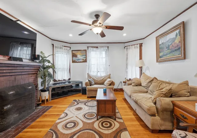 5th image of 37 Davis St #37, Quincy, MA 02170 | MLS# 73558742