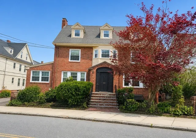 Homes for sale in Malden, MA | 18 Pierce St, Malden, MA 02148 | MLS# 73514674