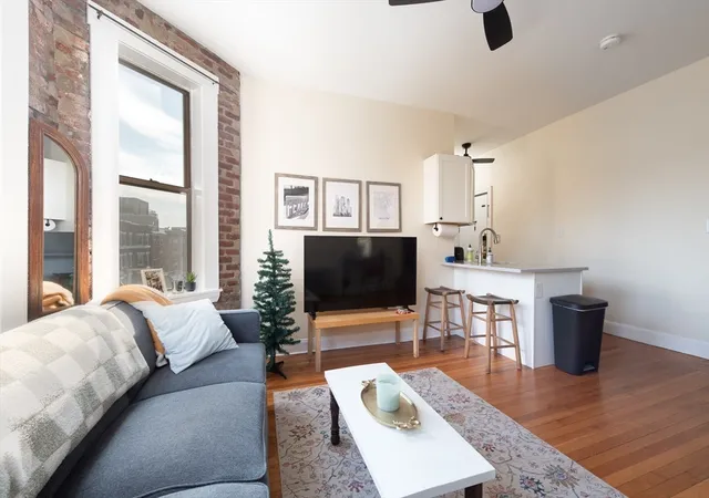 Homes for sale in Boston, MA | 111 Jersey St #15, Boston, MA 02215 | MLS# 73548702