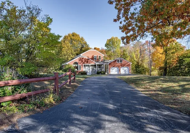 2nd image of 25 Settlers Way, Dracut, MA 01826 | MLS# 73446739