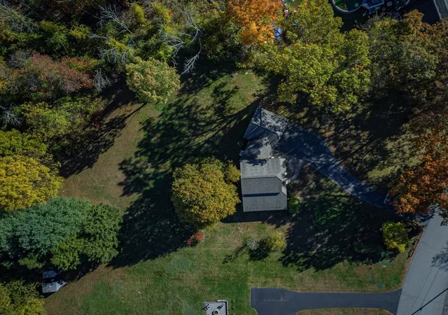 4th image of 25 Settlers Way, Dracut, MA 01826 | MLS# 73446739