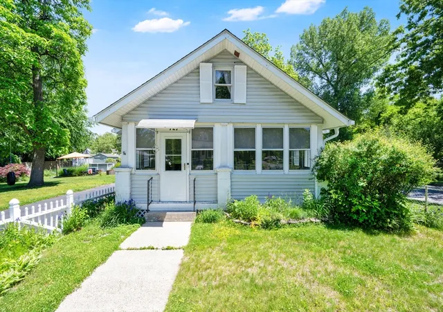 Photo 1 of Sale Pending at 121 Merrill Rd, Springfield, MA 01119 | MLS# 73530702 | Listing updated on 2026-09-05