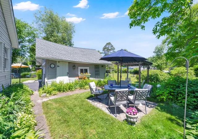 Photo 31 of Sale Pending at 121 Merrill Rd, Springfield, MA 01119 | MLS# 73530702 | Listing updated on 2026-09-05