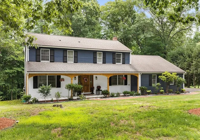 2nd image of 107 Sandra Ln, North Andover, MA 01845 | MLS# 73554206