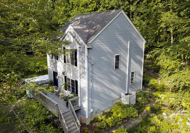 1st image of 271 Mashapaug Rd, Holland, MA 01521 | MLS# 73554369