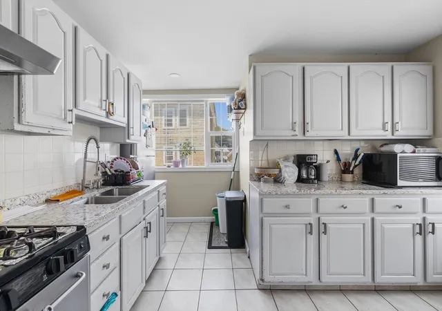 4th image of 85 Jouvette St, New Bedford, MA 02744 | MLS# 73558916