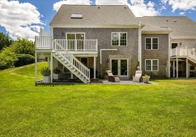Homes for sale in Mashpee, MA | 11 Stratford Ridge #11, Mashpee, MA 02649 | MLS# 73542193
