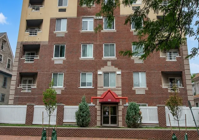 1st image of 332 Franklin St Unit 501 #501, Cambridge, MA 02139 | MLS# 73547607