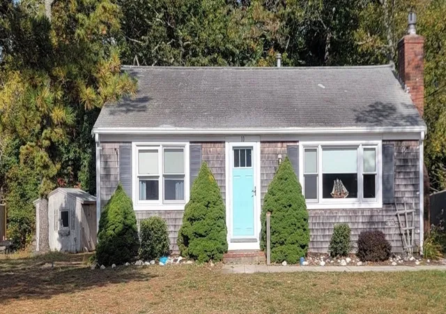 1st image of 10 Ellis Dr, Dennis Port, MA 02639 | MLS# 73542071