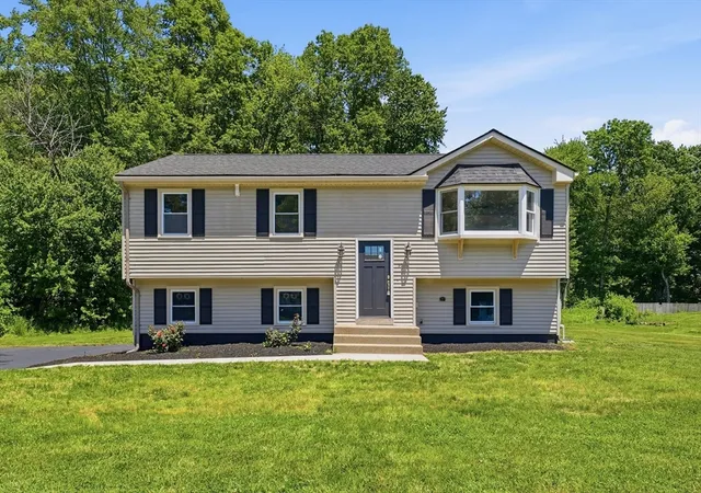 Homes for sale in Agawam, MA | 30 Kathy Ter, Agawam, MA 01030 | MLS# 73533741