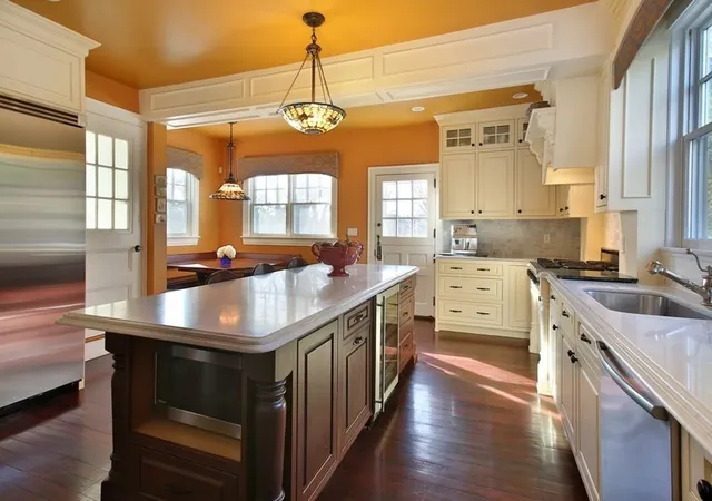 3rd image of 460 Heath Street, Chestnut Hill, MA 02467 | MLS# 73484859
