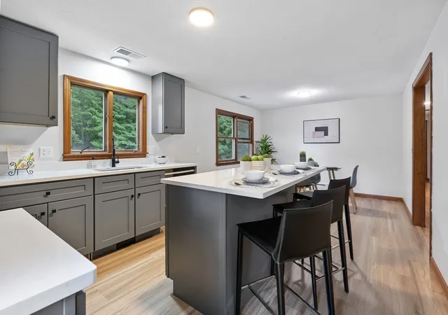 Homes for sale in South Deerfield, MA | 89 Sugarloaf St, South Deerfield, MA 01373 | MLS# 73537649