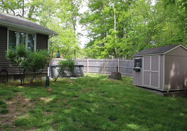 4th image of 225 Braemoor Rd, Brockton, MA 02301 | MLS# 73523270