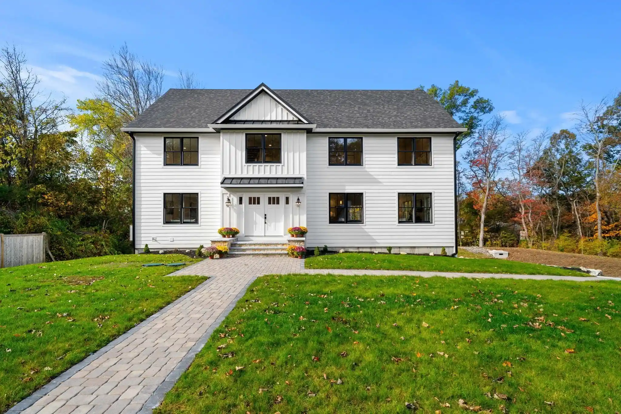 Photo 1 of Single family home for sale at 5 Lee Ave, Wilmington, MA 01887 | MLS# 73593767 | Listing updated on 2026-10-29