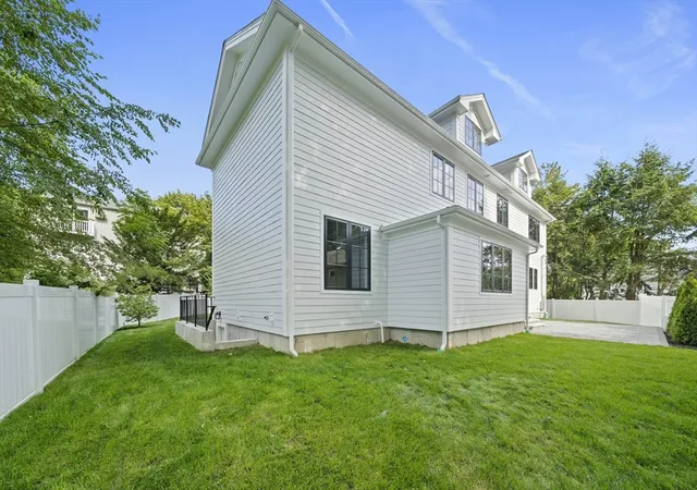 33rd image of 42 Bow Road, Newton, MA 02459 | MLS# 73526907