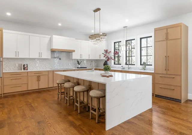 4th image of 42 Bow Road, Newton, MA 02459 | MLS# 73526907