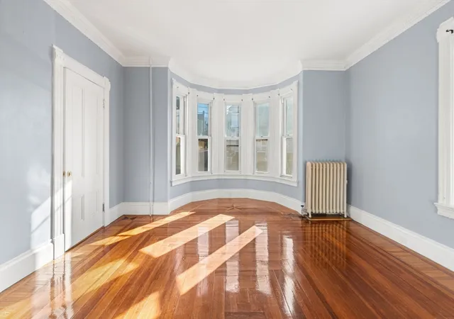 5th image of 44 Nineteenth St, Lowell, MA 01850 | MLS# 73460962