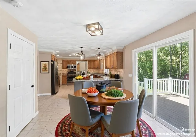 4th image of 71 Rolling Hill Dr, Exeter, RI 02822 | MLS# 73534440