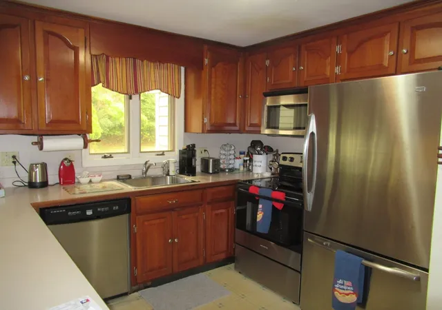 Photo 3 of Sale Pending at 211 Water St, Saugus, MA 01906 | MLS# 73563864 | Listing updated on 2026-09-13