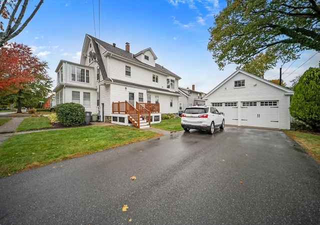 3rd image of 78 Lamoille Ave, Haverhill, MA 01835 | MLS# 73446802